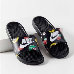 [NWOT] Nike - Benassi JDI Fruit Slides